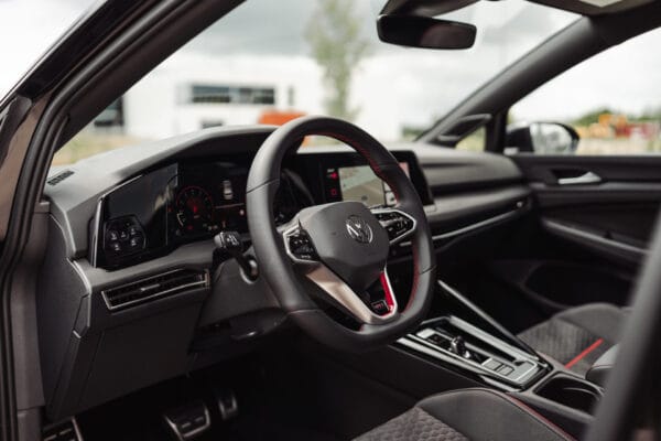 Golf 8 GTI Clubsport – Head Up | Pano | H&K | IQ | ACC - Afbeelding 11