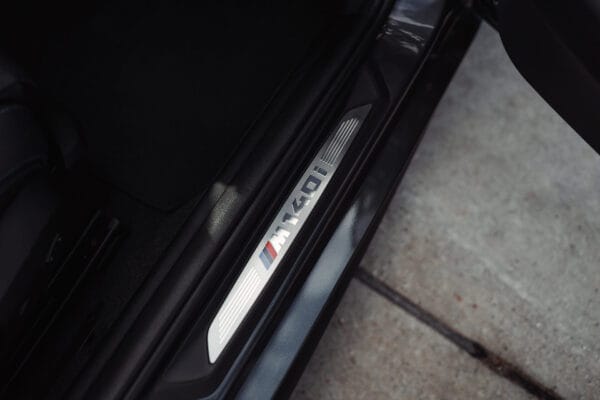 BMW M140i Xdrive | PANO | H&K | CAMERA | NAVPRO | SHADOWLINE - Afbeelding 27