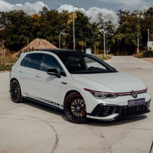 Volkswagen Golf 8 GTI Clubsport 45 Jahre Edition - ORYX | AKRA | PANO | DCC | H&K |