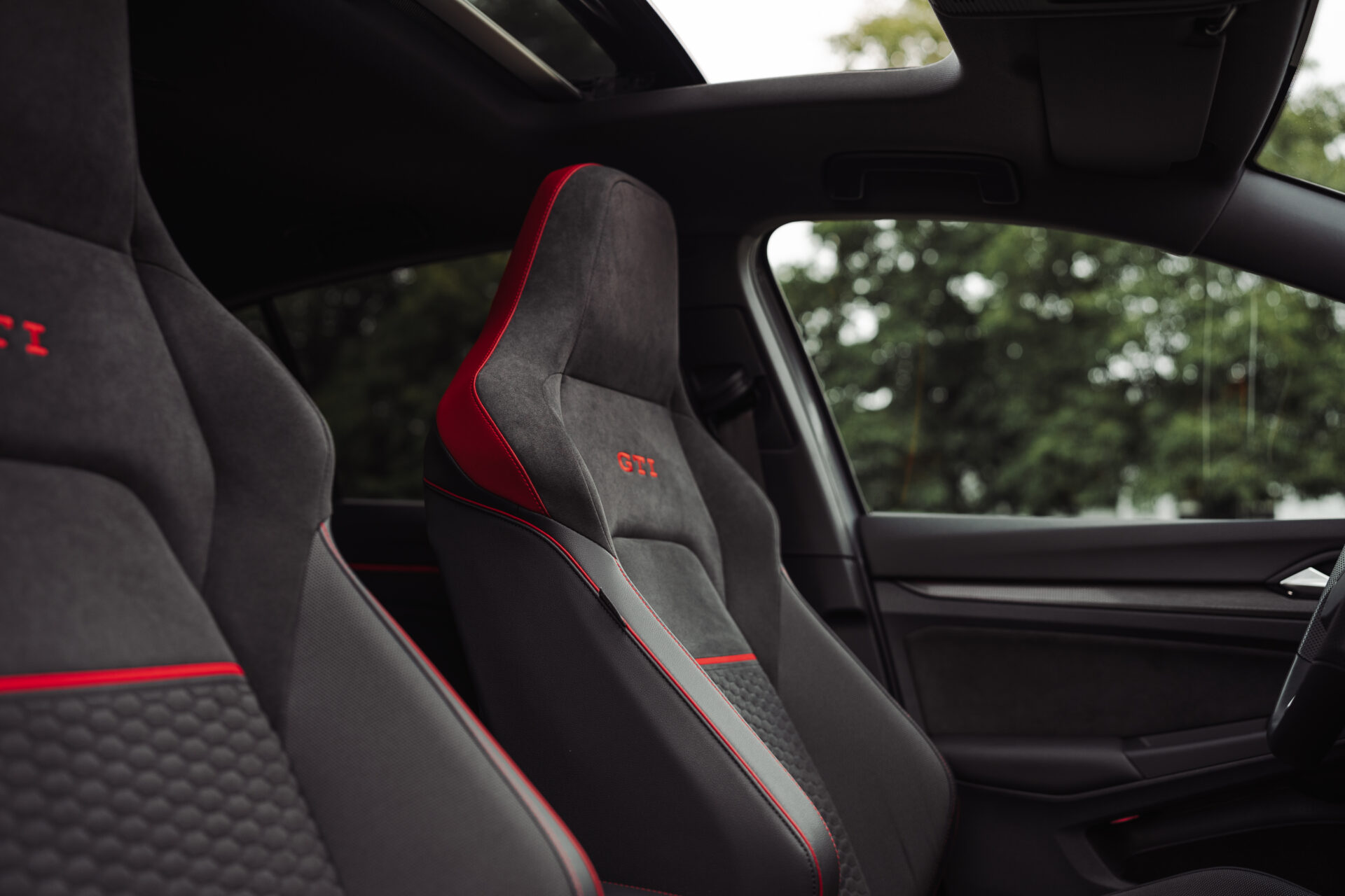 Golf 8 GTI Clubsport – Head Up | Pano | H&K | IQ | ACC - Afbeelding 17