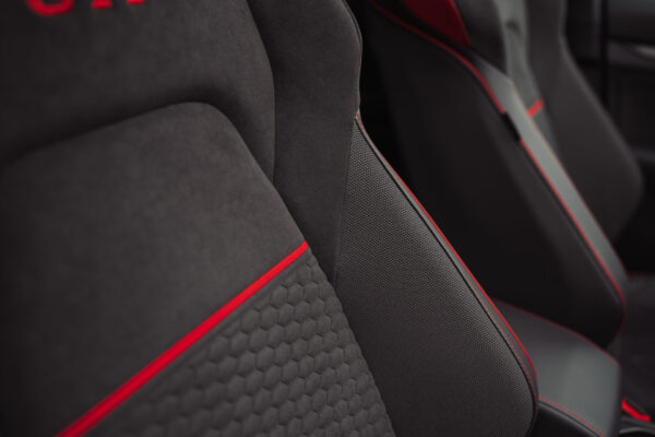 Golf 8 GTI Clubsport – Head Up | Pano | H&K | IQ | ACC - Afbeelding 18