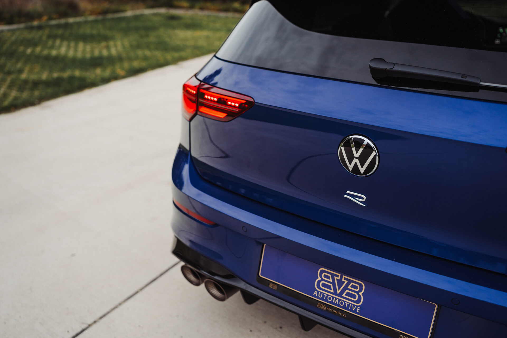 Golf 8 R - 4MOTION | AKRA | PANO | H&K | DCC | DRIFT MODE - Afbeelding 11