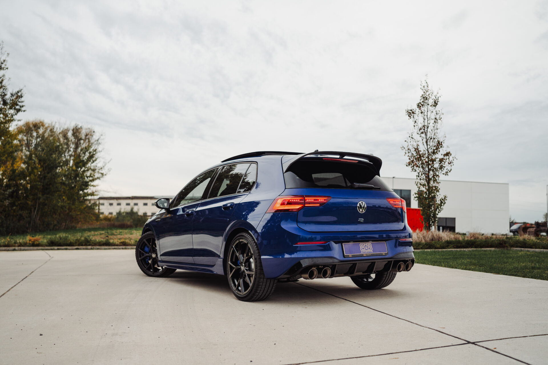 Golf 8 R - 4MOTION | AKRA | PANO | H&K | DCC | DRIFT MODE - Afbeelding 7