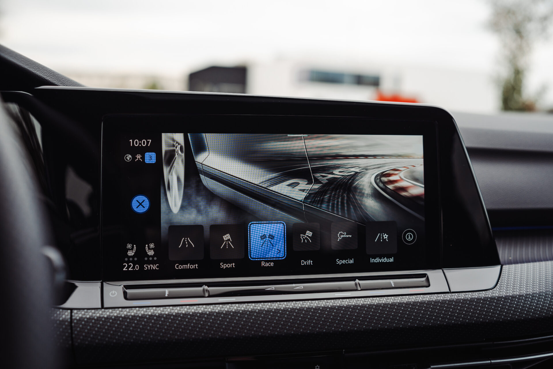 Golf 8 R - 4MOTION | AKRA | PANO | H&K | DCC | DRIFT MODE - Afbeelding 28