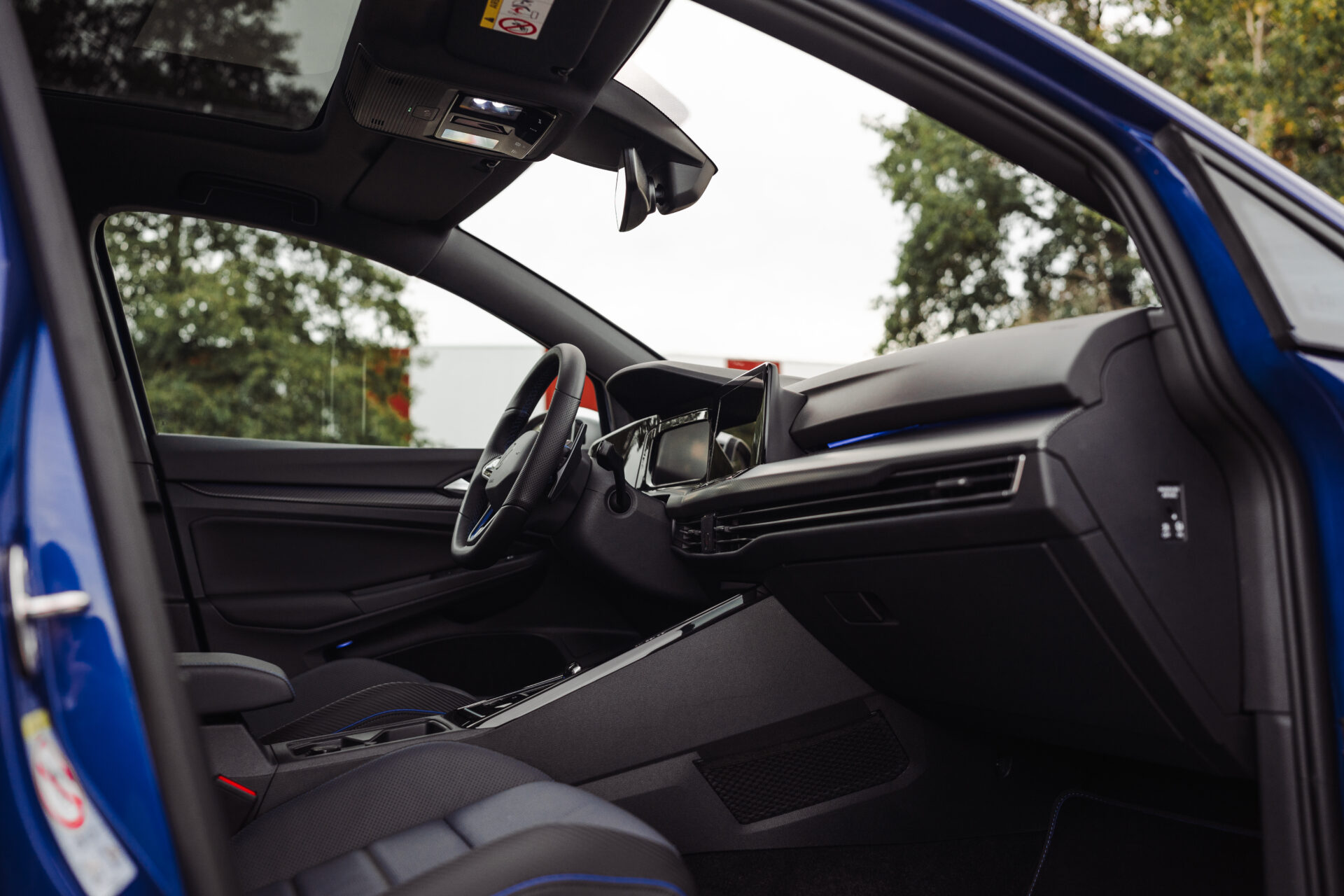 Golf 8 R - 4MOTION | AKRA | PANO | H&K | DCC | DRIFT MODE - Afbeelding 19