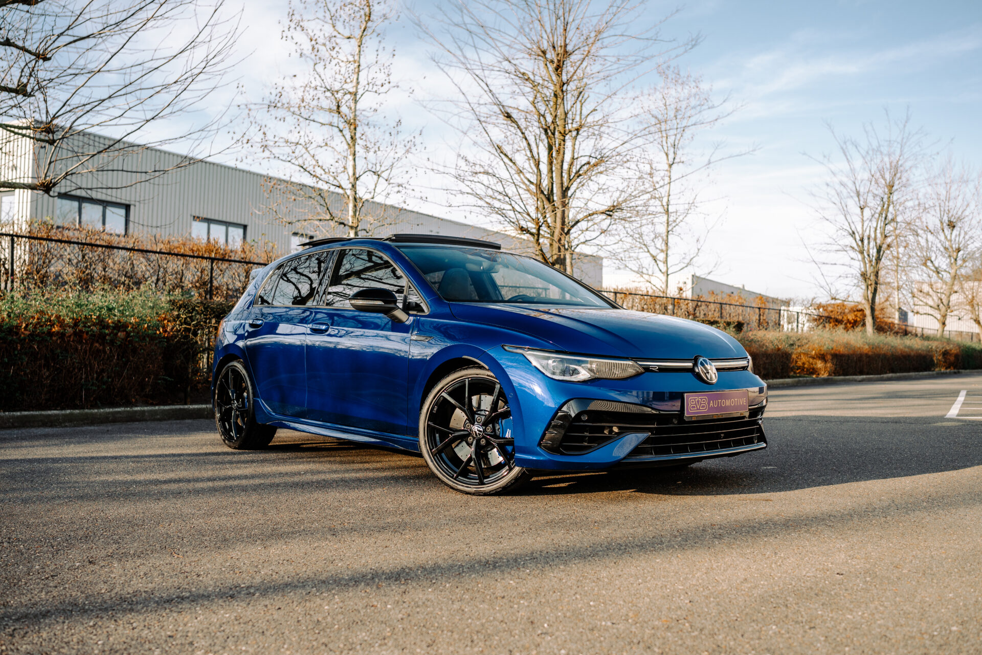 Golf 8 R - 4 MOTION | AKRA | PANO | H&K | DCC | DRIFT MODE - Afbeelding 3