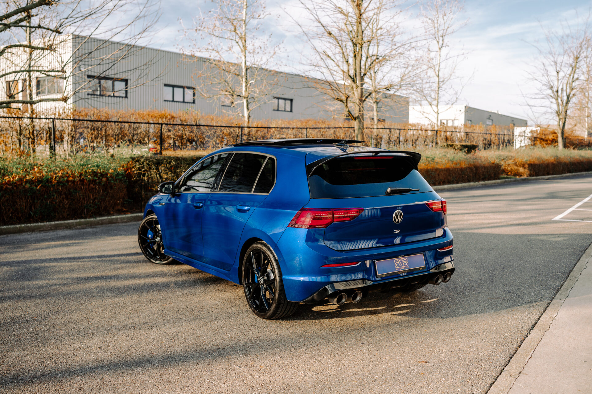 Golf 8 R - 4 MOTION | AKRA | PANO | H&K | DCC | DRIFT MODE - Afbeelding 9