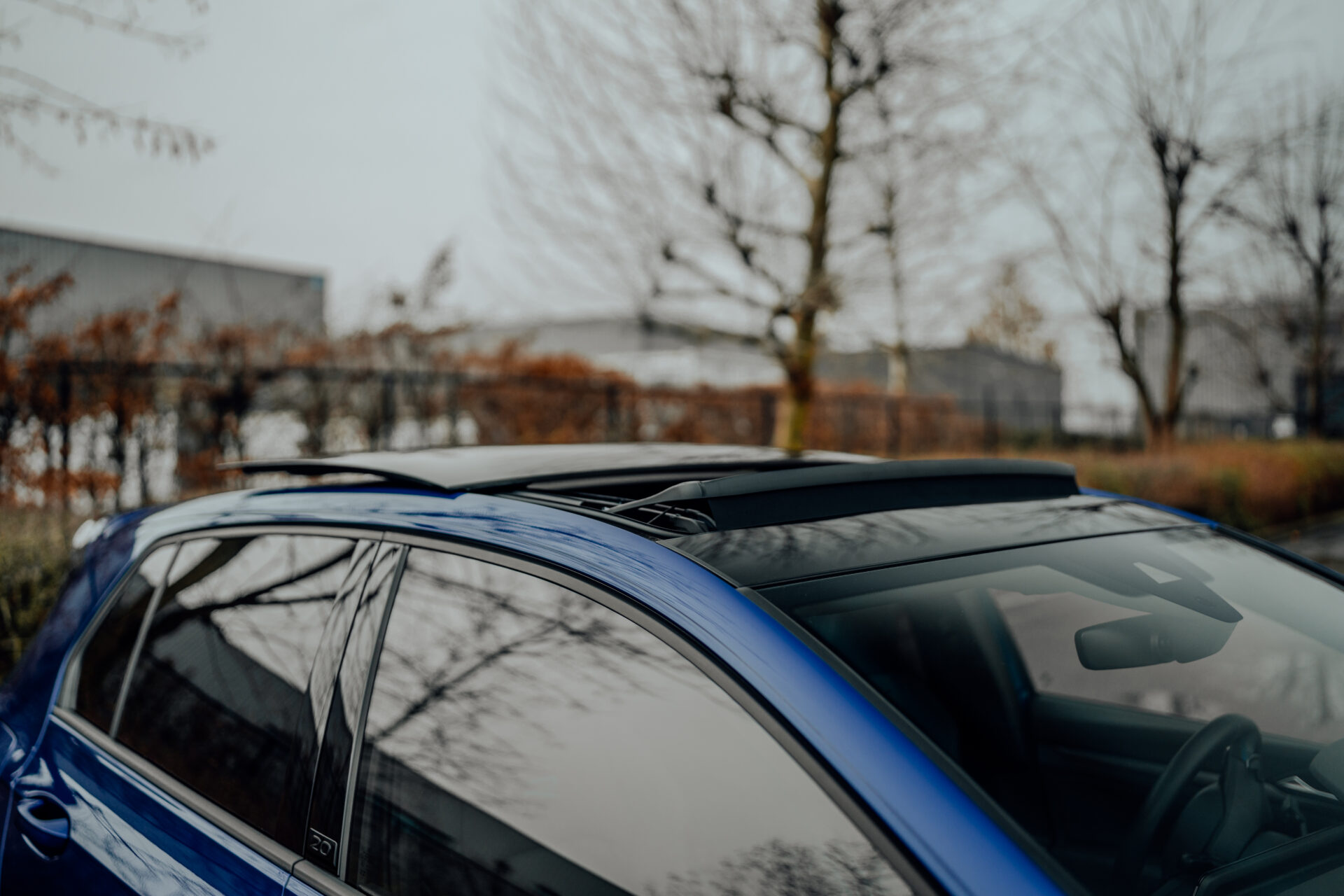 Golf 8 R โ 20 JAHRE | AKRA | PANO | H&K | DCC | DRIFT MODE... - Afbeelding 17