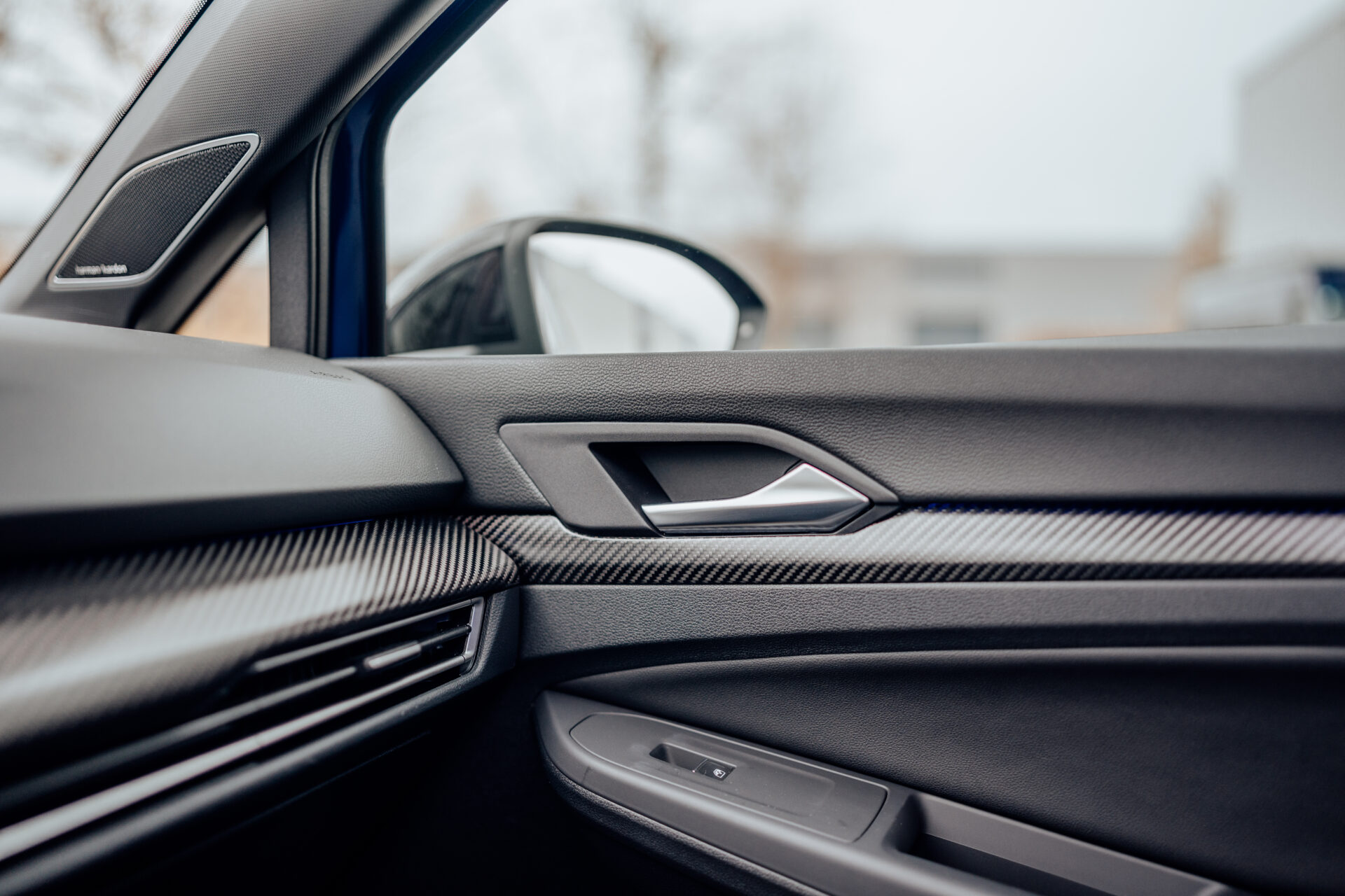 Golf 8 R โ 20 JAHRE | AKRA | PANO | H&K | DCC | DRIFT MODE... - Afbeelding 34